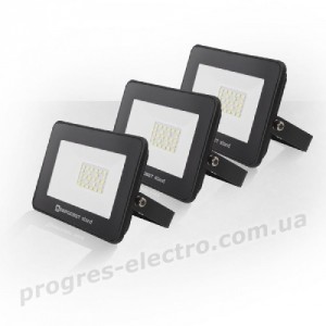 Набір із 3х прожекторів світлодіодних ЄВРОСВІТЛО 20Вт 6400К EV-20-504 STAND 1600Лм