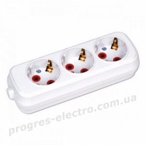 Колодка 3 гнізда із заземленням 3-Gang Socket