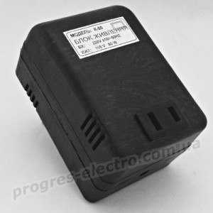 Перетворювач напруги з 220V на 110V -120V 80W
